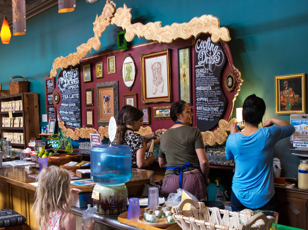 dhyana Center-Sebastopol必去景点