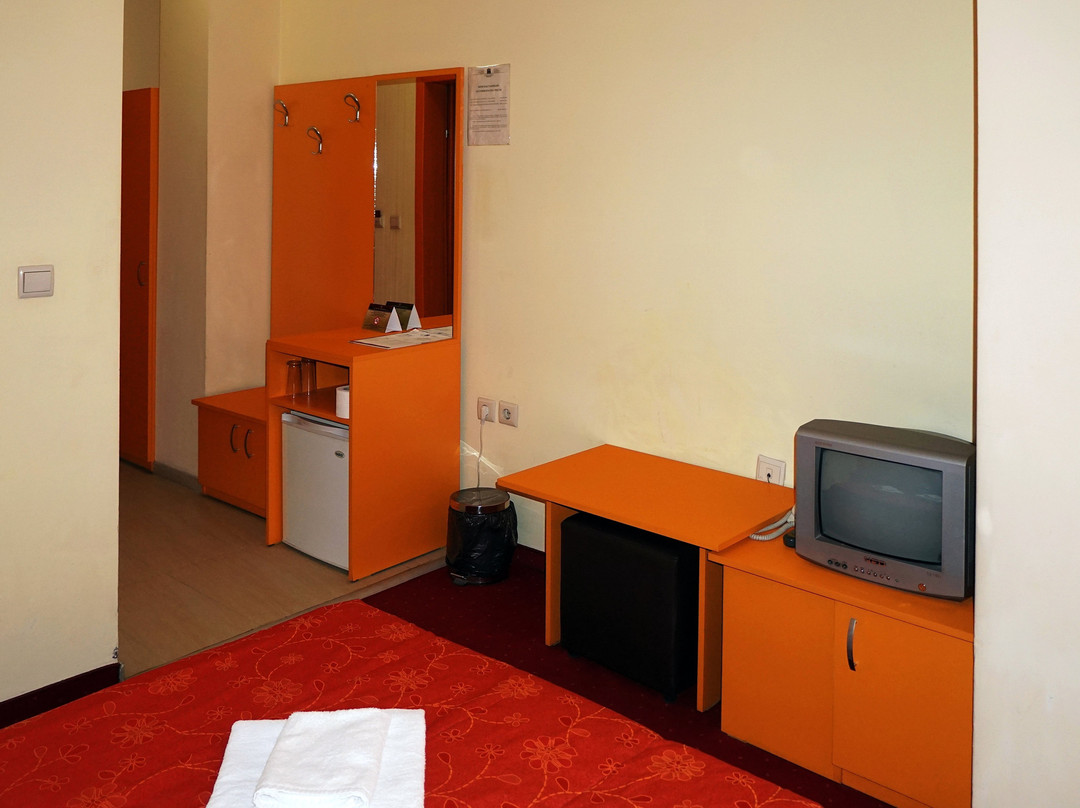 塔诺瓦酒店主图