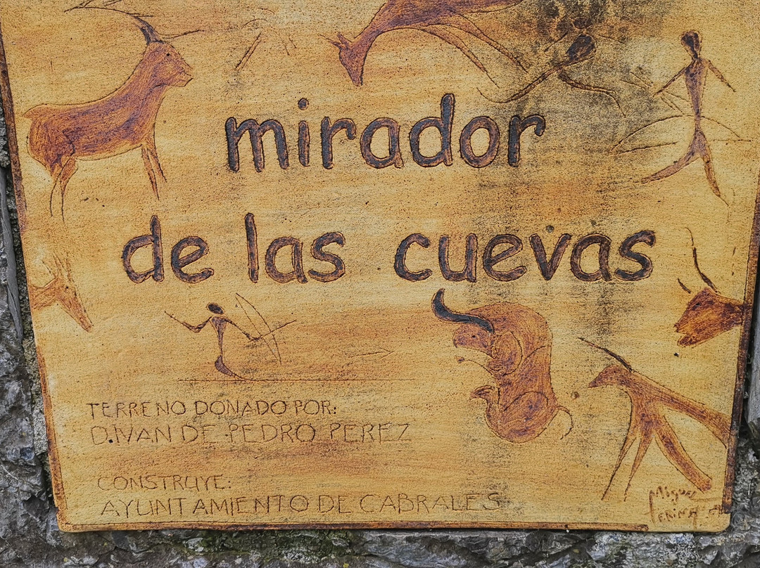 Mirador De Las Cuevas景点图片