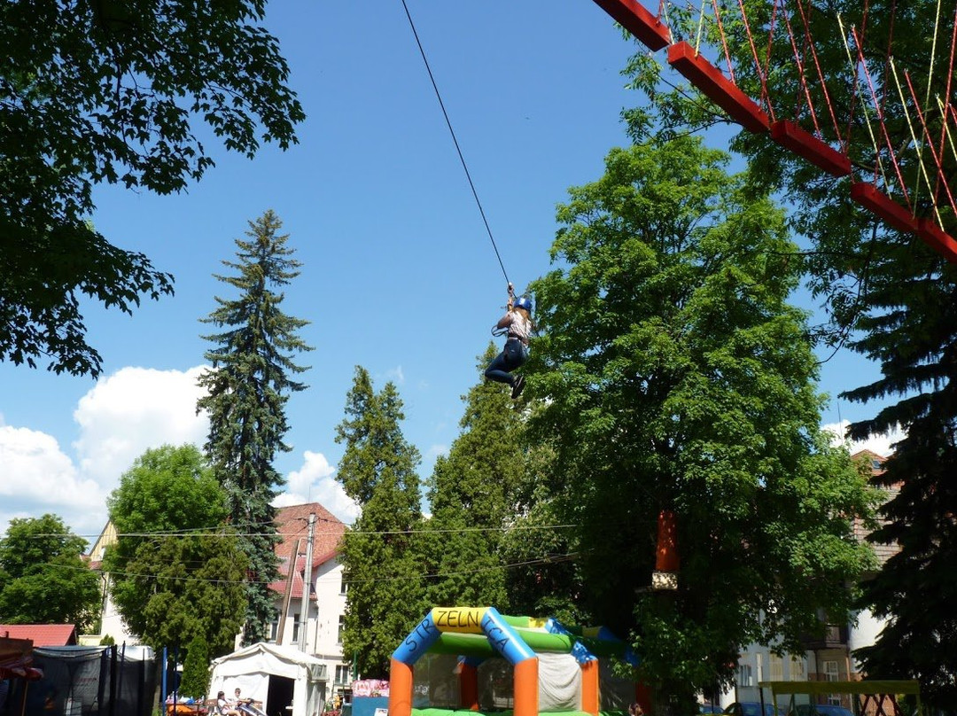 Park Linowy Kudowa-Kudowa-Zdroj必去景点