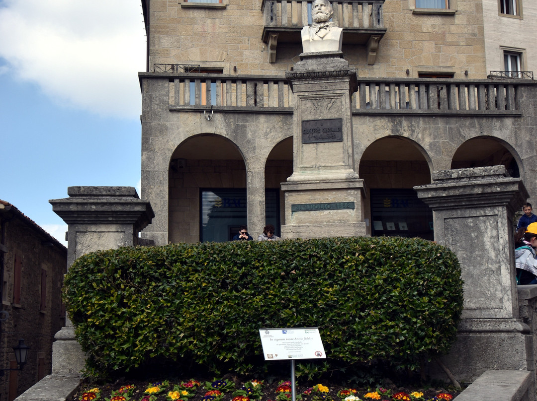 Monumento a Giuseppe Garibaldi-圣马力诺城必去景点
