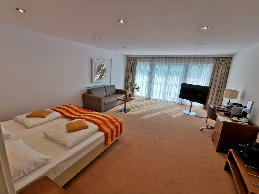 普兰顿沃特酒店主图