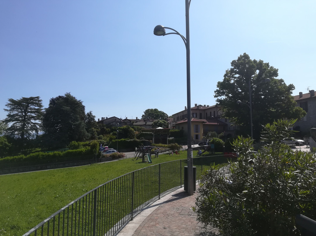Belvedere di Azzate-Azzate必去景点