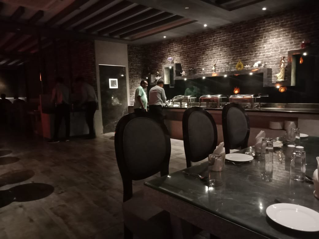 Hotel Pancham Continental主图