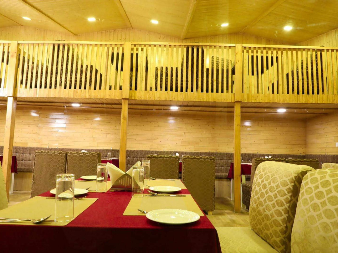 KVR Clarks Inn Kufri, Shimla主图