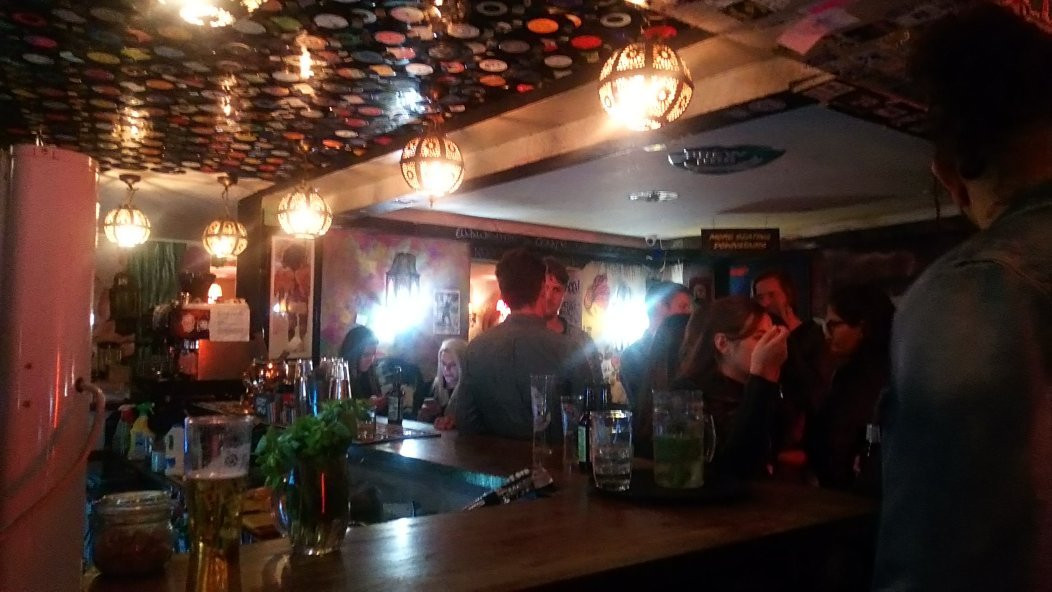 Monty's Bar & Lounge, Brick Lane景点图片