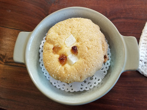 Thanusingha Bakery House