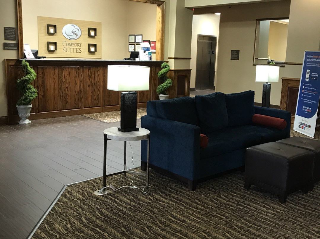 Comfort Suites Jefferson City主图