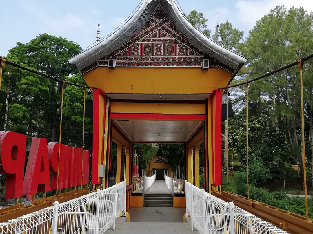 Limpapeh Bridge-武吉丁宜必去景点