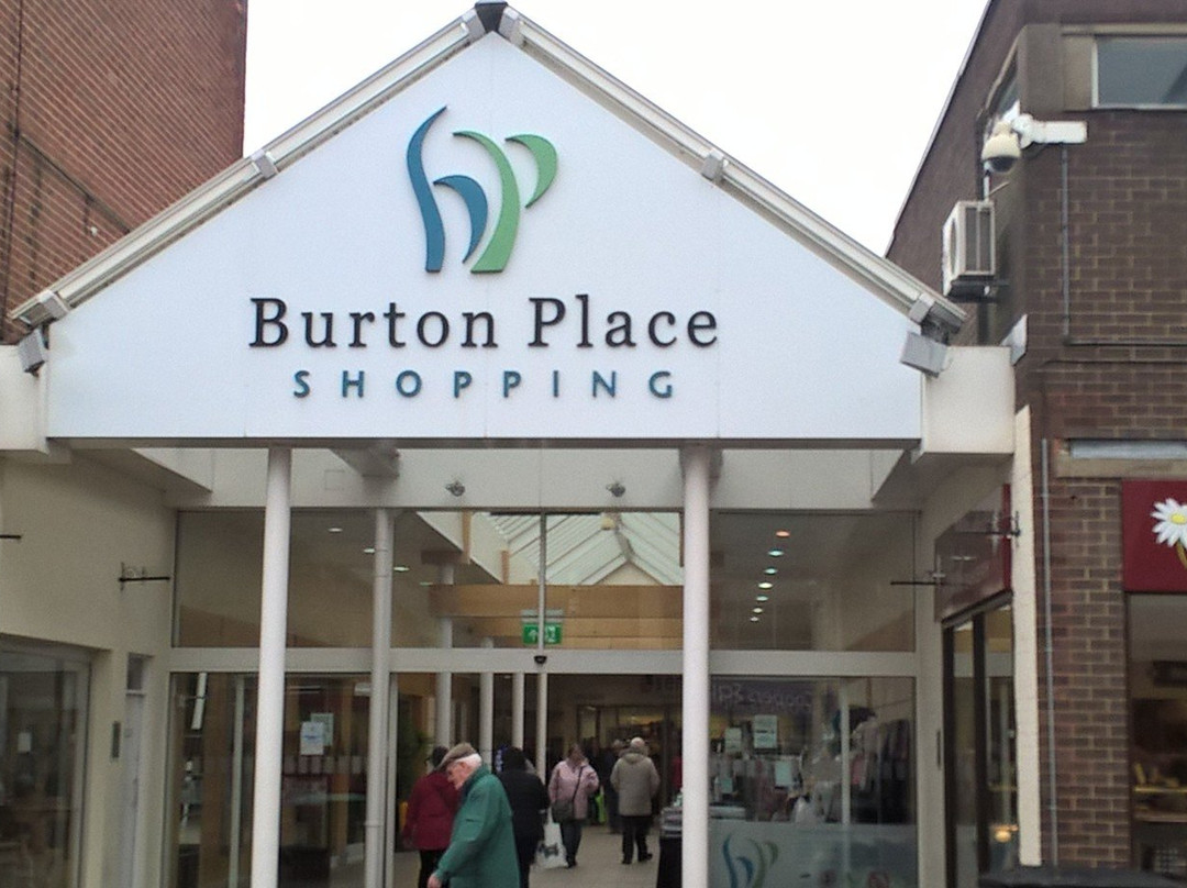 Burton Place Shopping Centre景点图片
