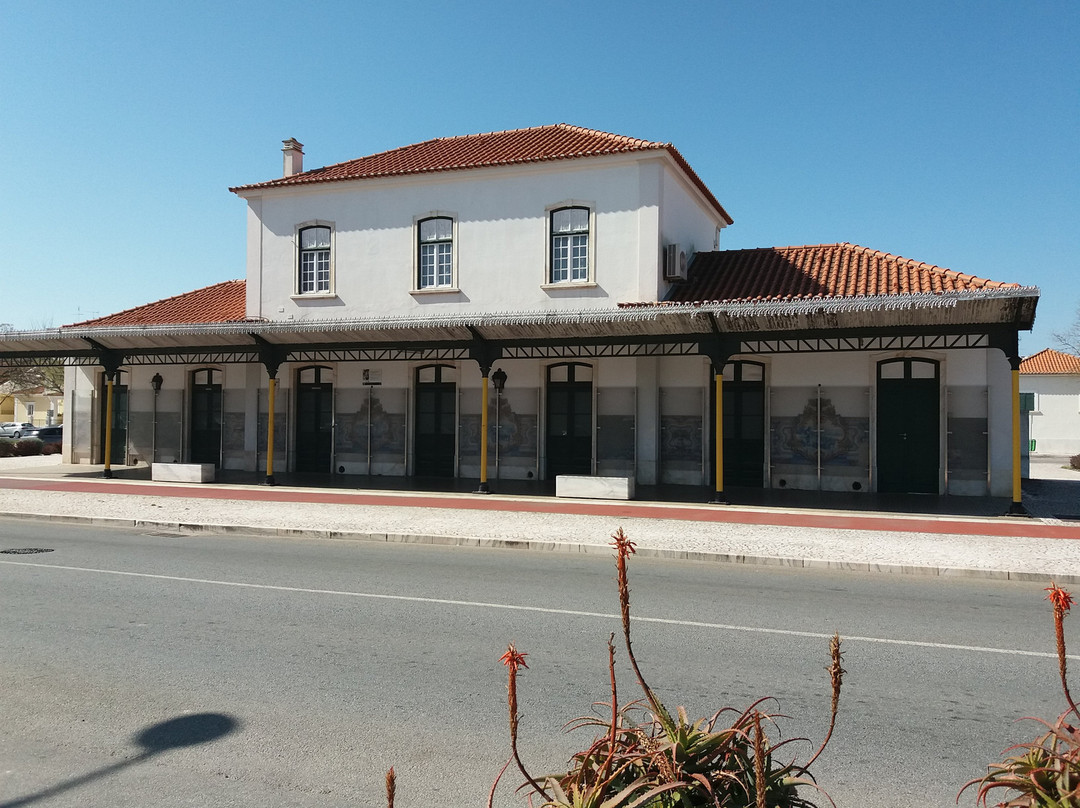 Antiga Estacao de Comboios Estremoz-Estremoz必去景点