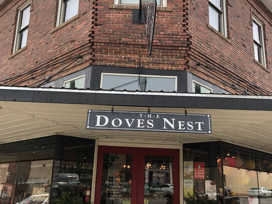 Dove's Nest Gifts-Waxahachie必去景点