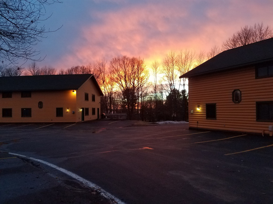 McQuoid's Inn & Event Center主图