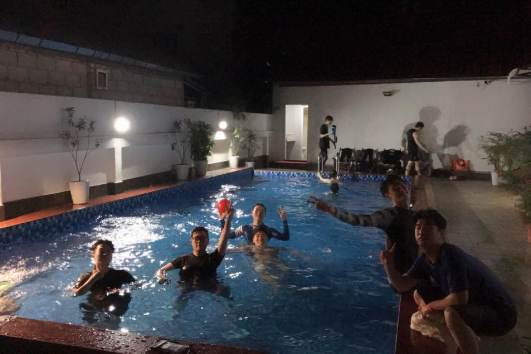 Vang Vieng Central Park Hotel主图