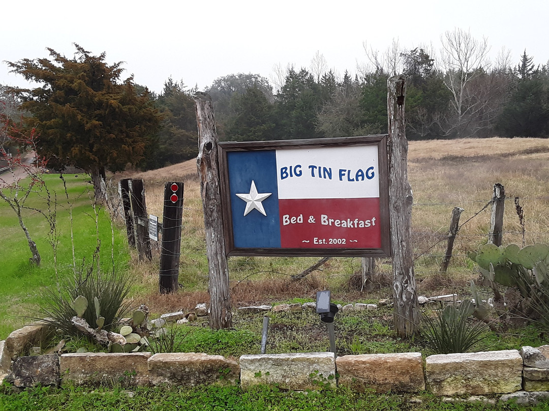 Big Tin Bed and Breakfast主图