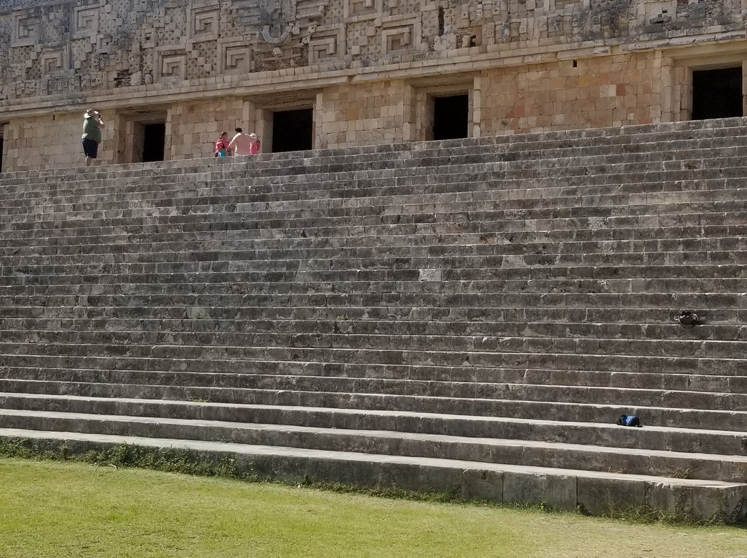 Uxmal and Kabah Tour - Best Day Travel (Day Tour)景点图片