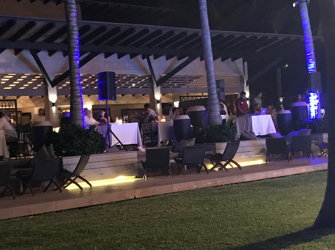 马库拉艾维纳酒店主图