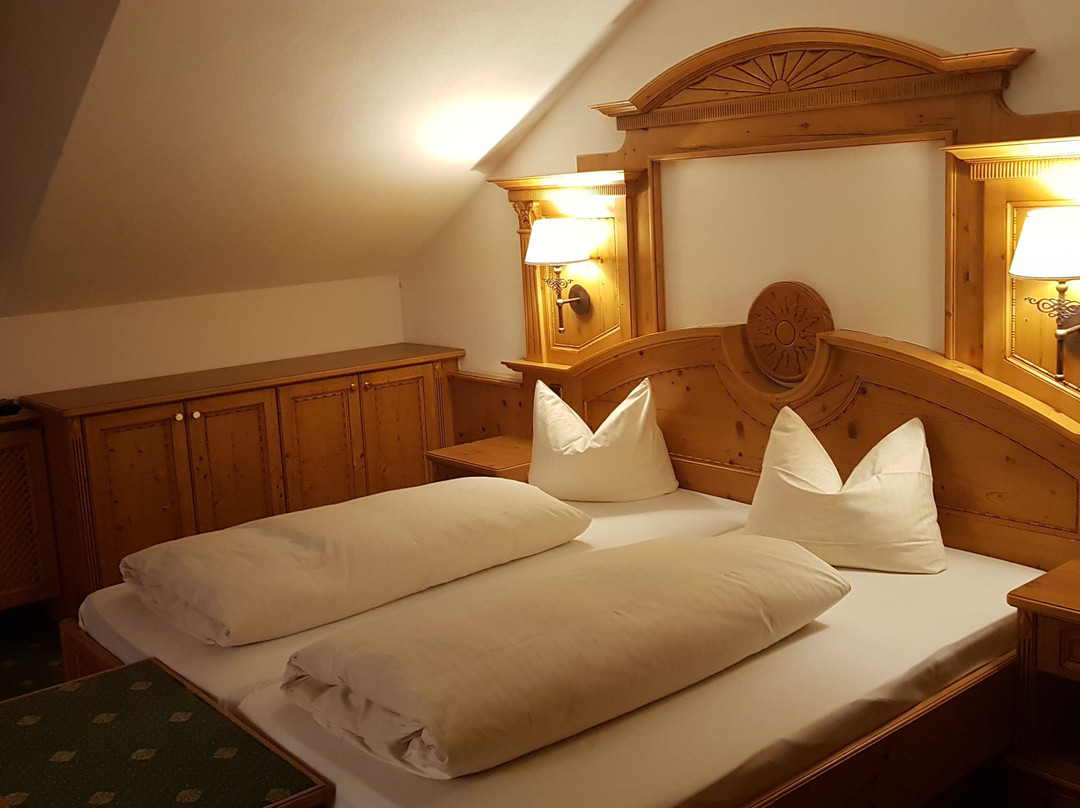 Jaegerwirt Hotel & Gasthof主图