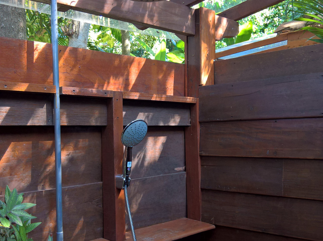 粮仓度假村主图