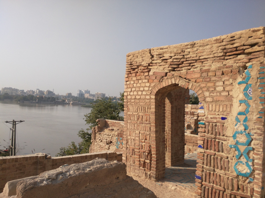 Tomb of Seven Sisters-Sukkur必去景点