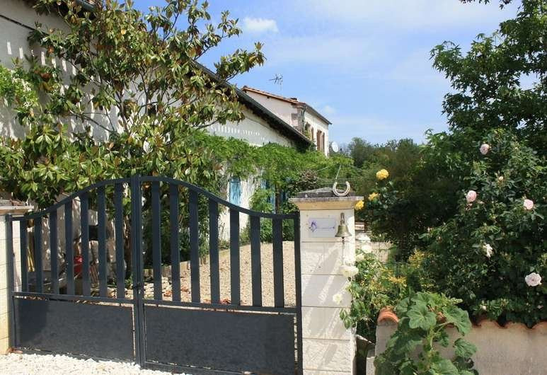 Le Papillon at le Paradis主图