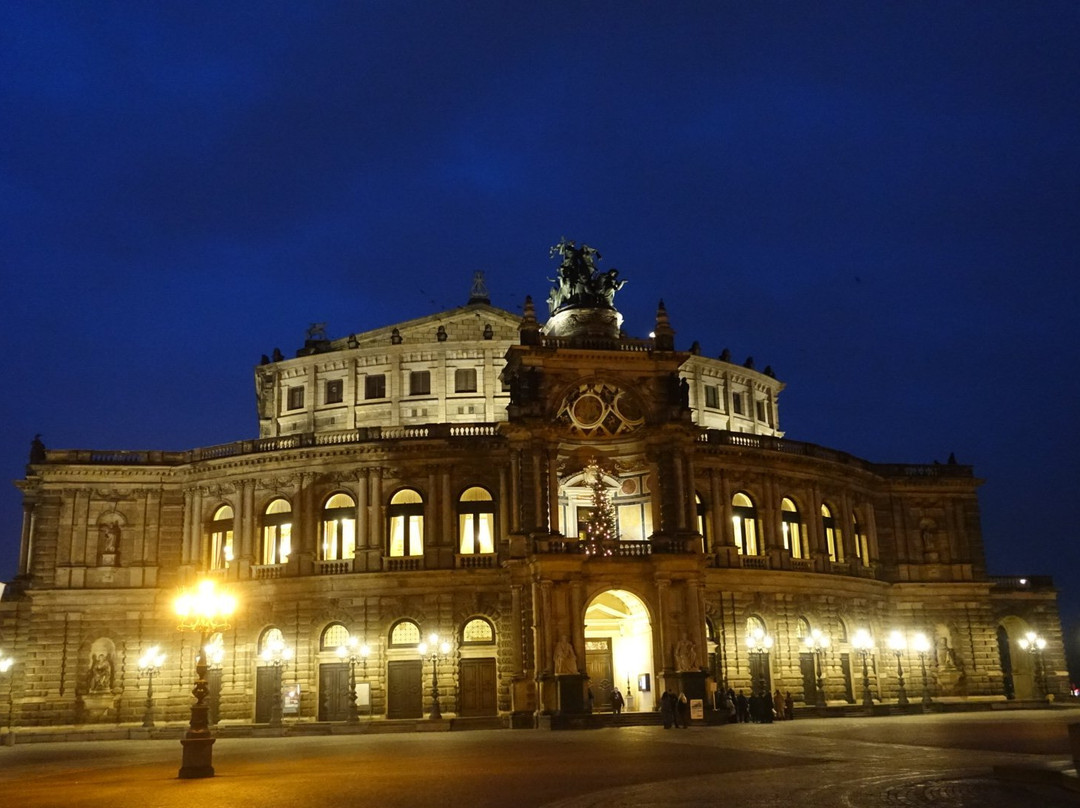 Semper Opera House (Semperoper)景点图片