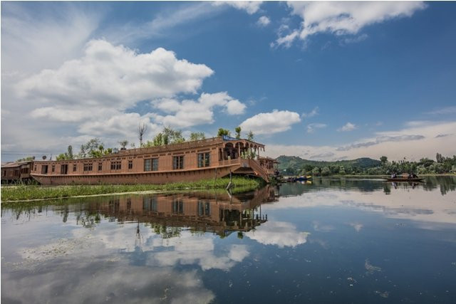 Kashmir Tulip Holidays-斯利那加必去景点