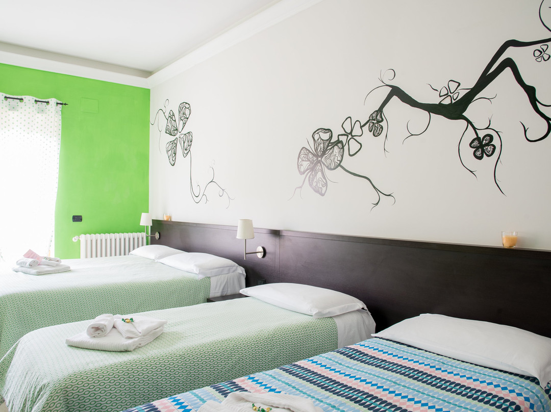 费尼克斯宾馆主图