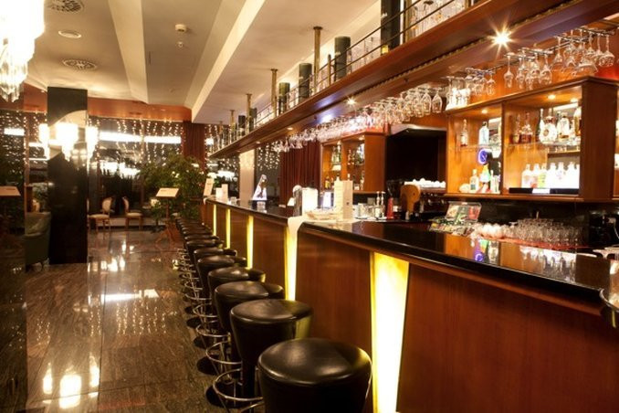 维也纳公园酒店主图
