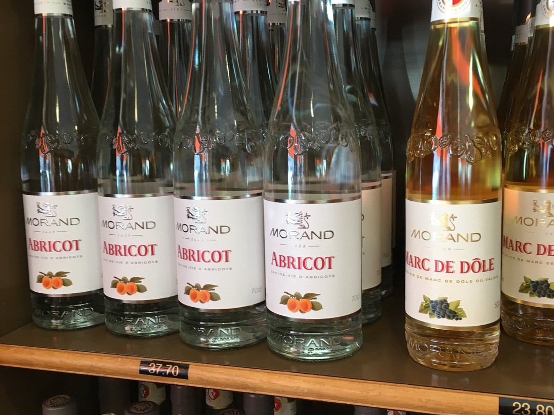 Distillerie Louis Morand & Cie SA-马蒂尼必去景点