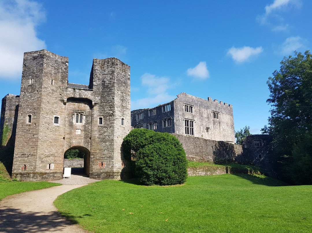 Berry Pomeroy Castle景点图片