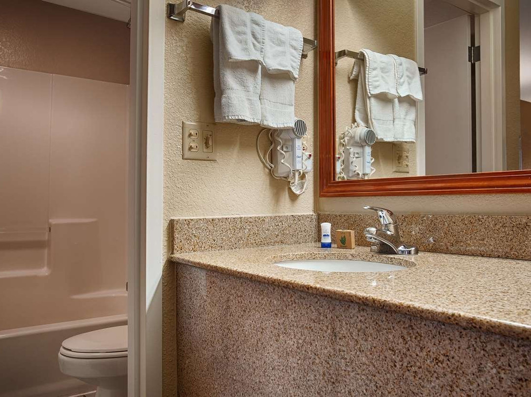 Best Western Windsor Inn主图