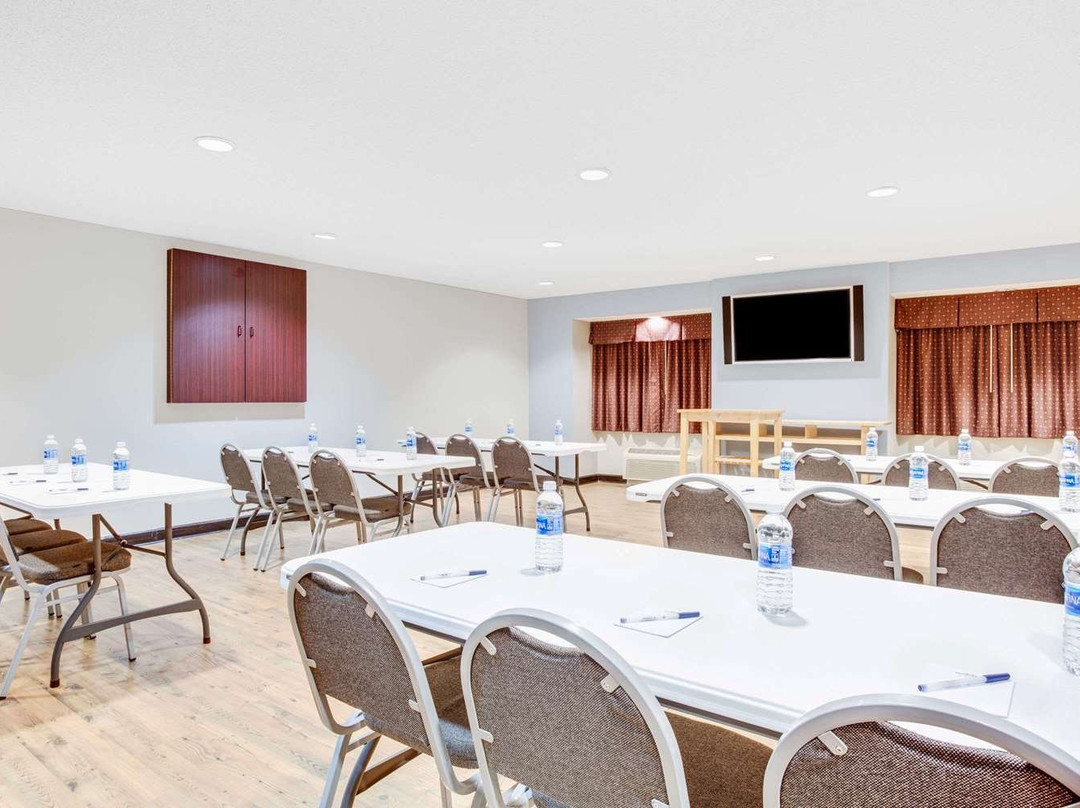 Microtel Inn & Suites by Wyndham Columbus North主图