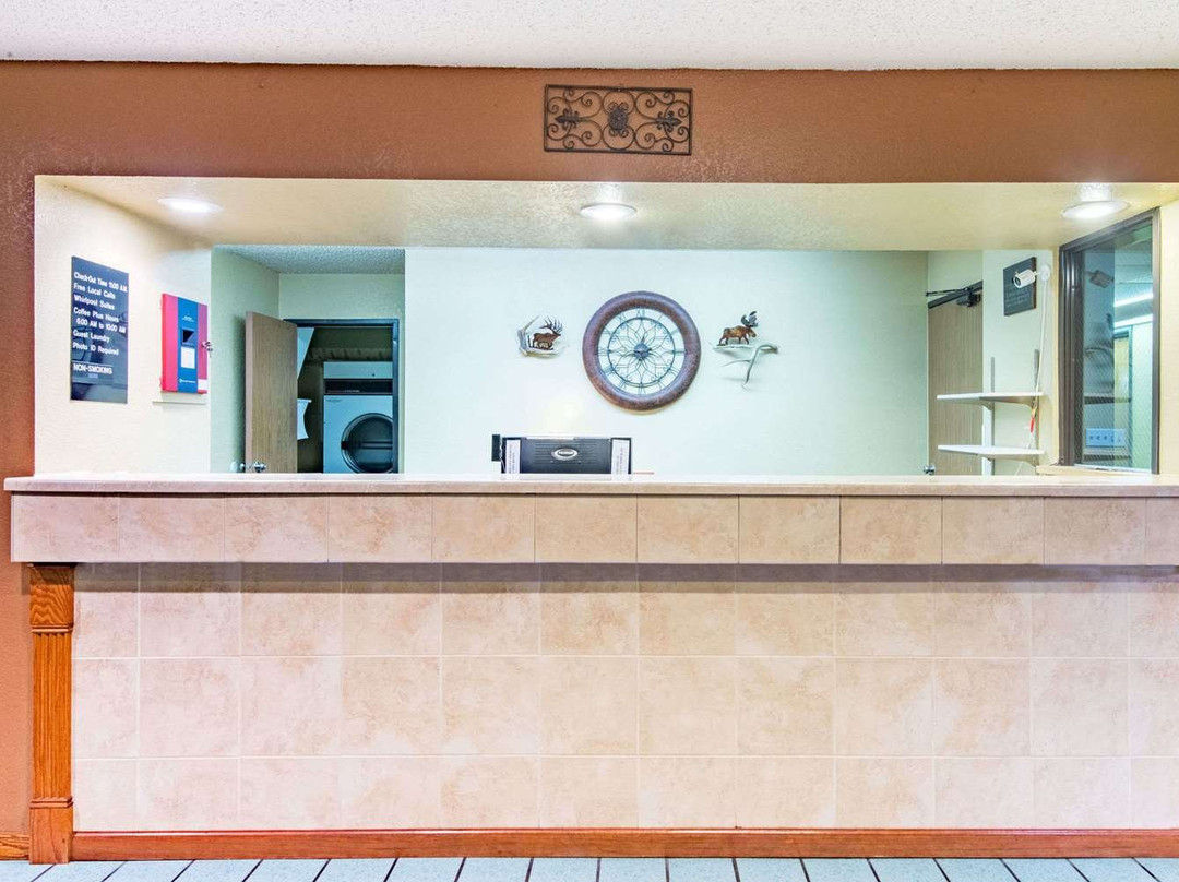 Super 8 by Wyndham Trinidad主图