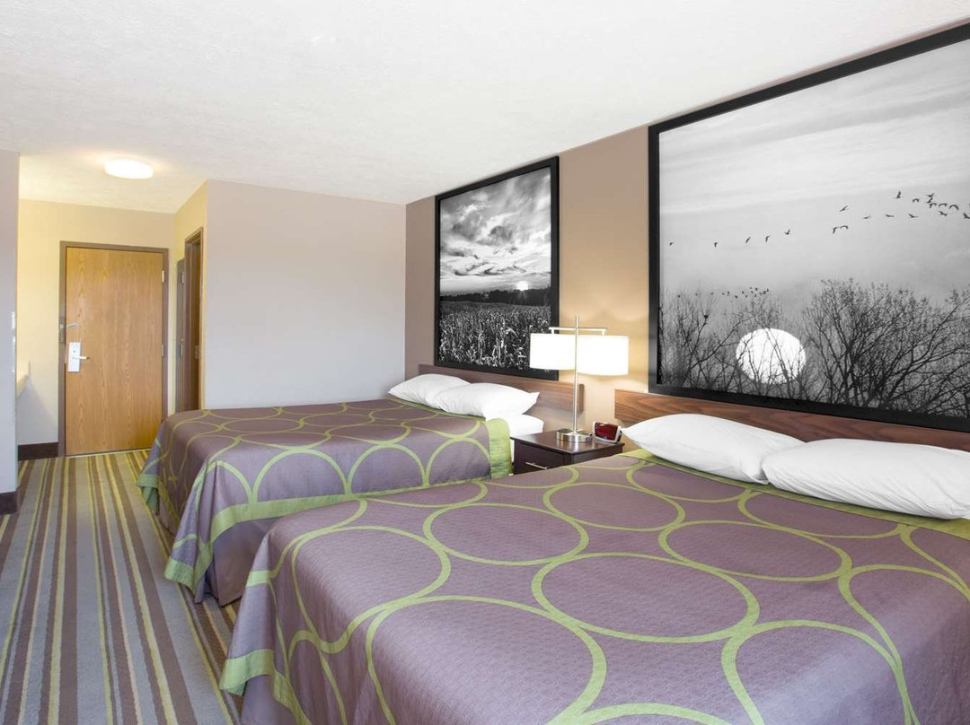 Super 8 by Wyndham Hastings主图