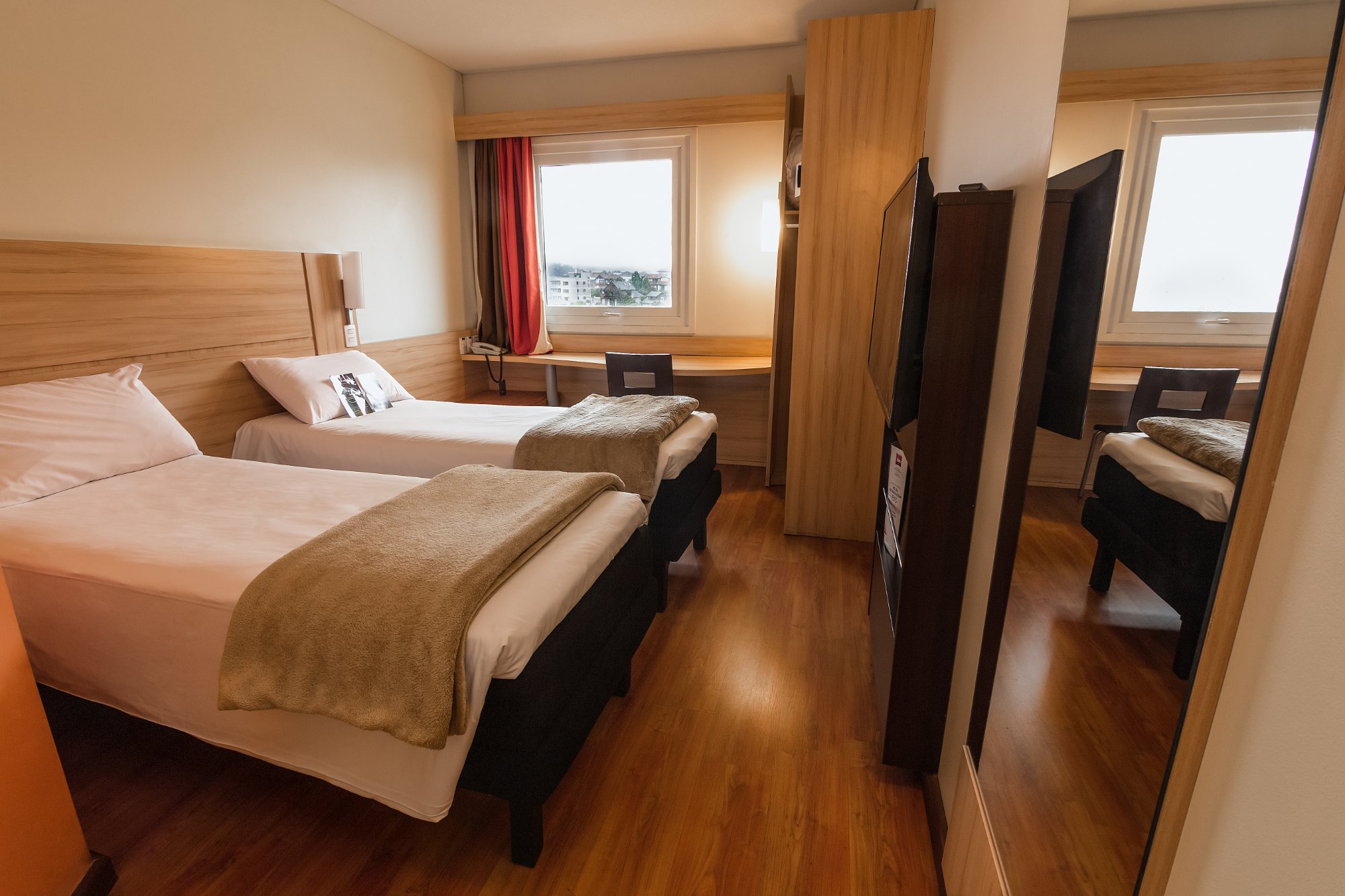 Ibis Concepción-客卧