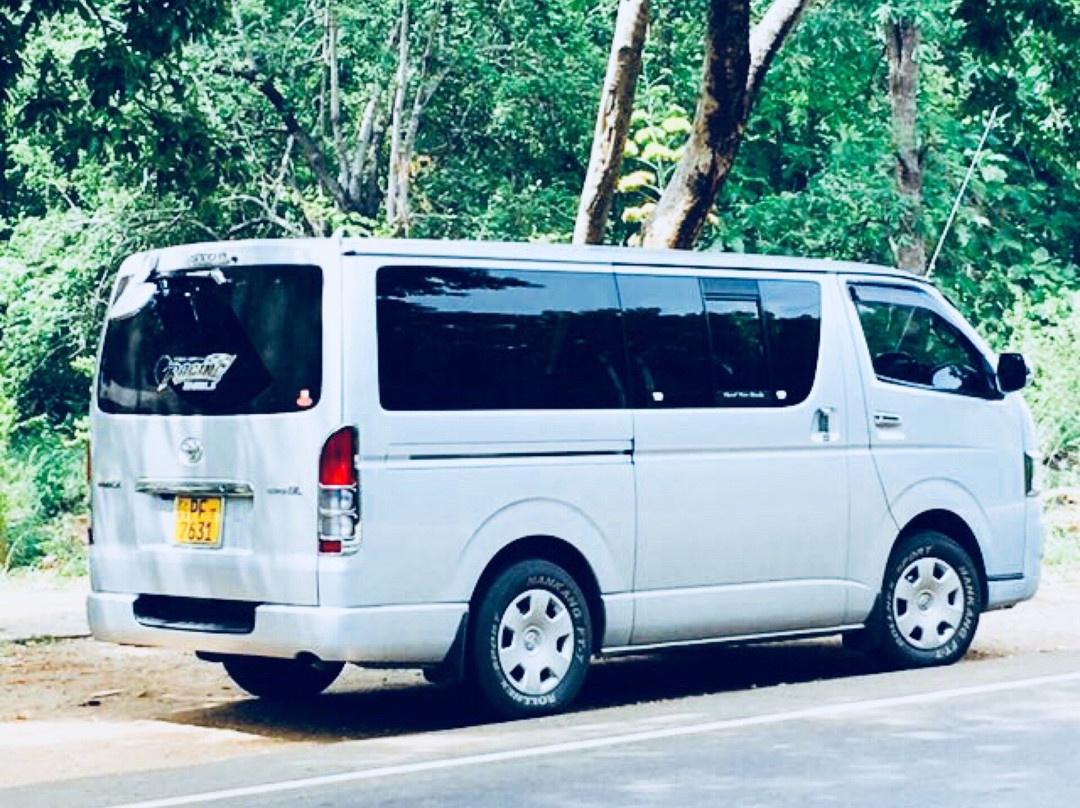 Vans For Hire Sri Lanka景点图片