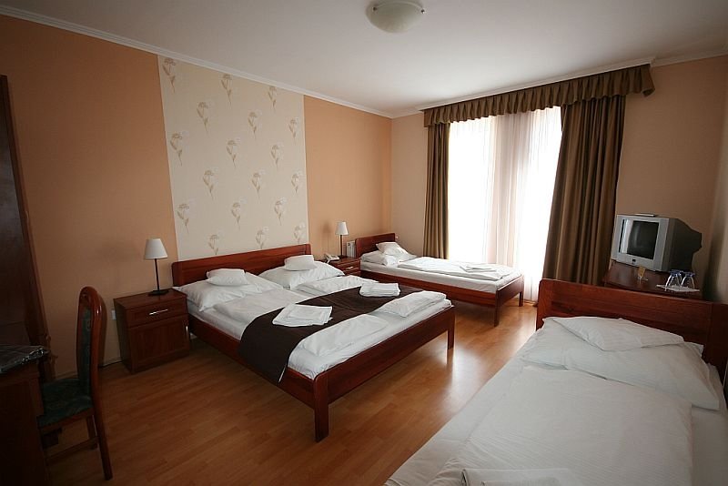 Hotel Patonai-官方