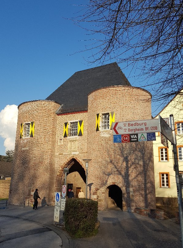 Aachener Tor-Bergheim必去景点
