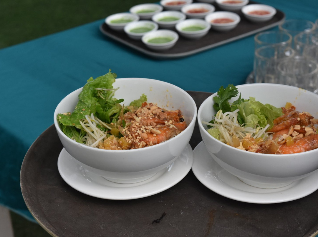 Puku Cafe & Sports Bar Hoi An