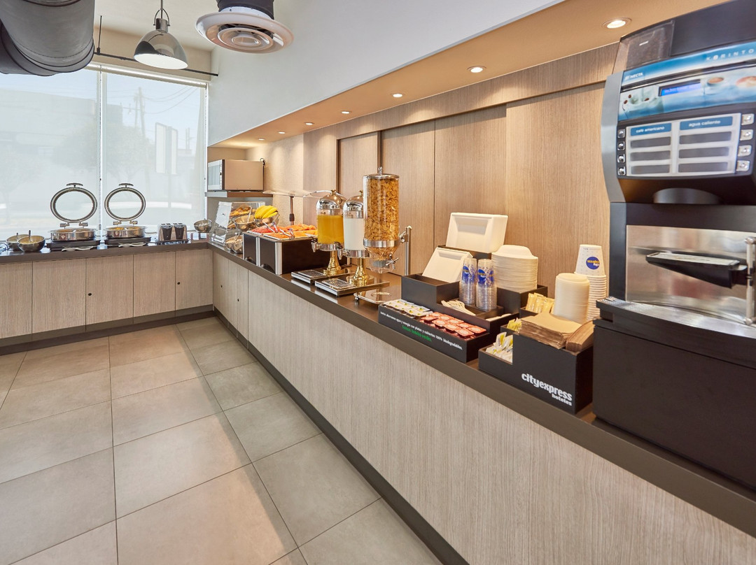 City Express Junior By Marriott Toluca Zona Industrial主图
