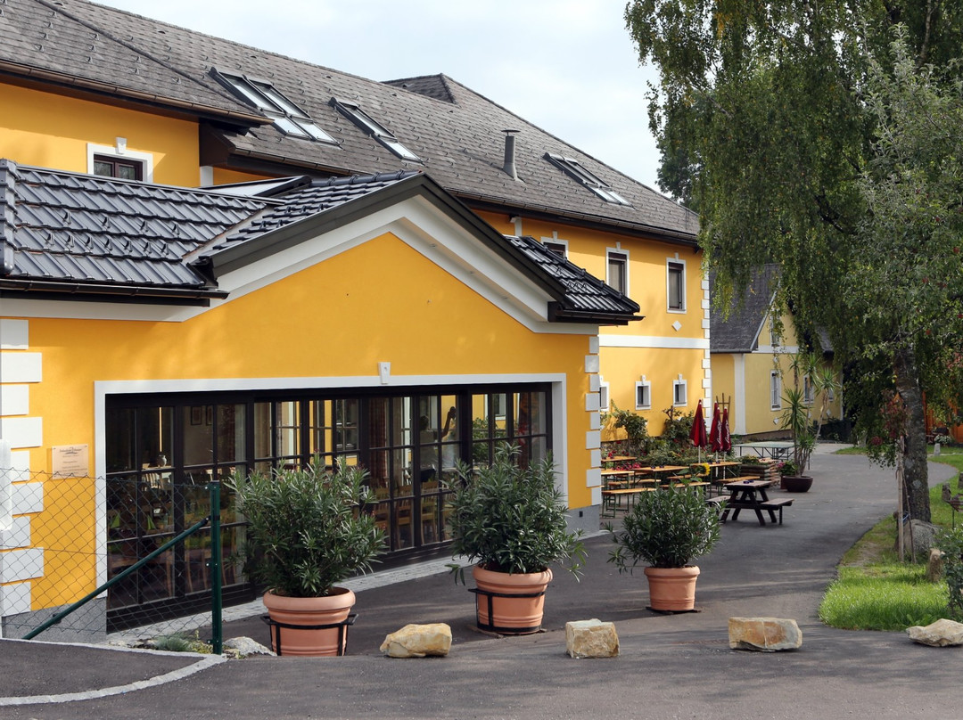 Perbersdorfer Heuriger主图