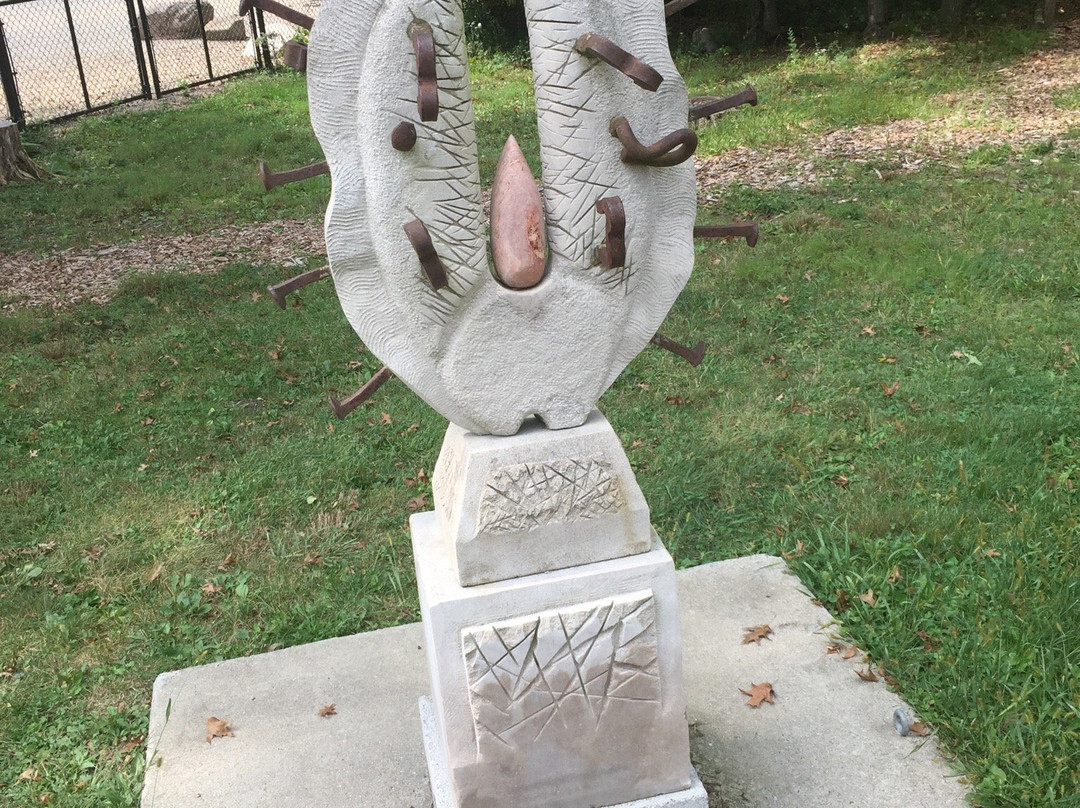 Wildflower Sculpture Park-Maplewood必去景点