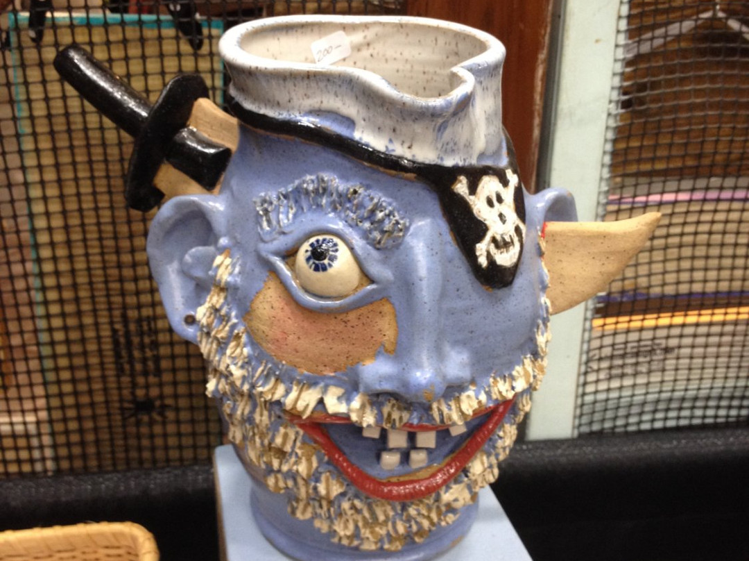 Pottery Central World Headquarters-格尔夫海岸必去景点