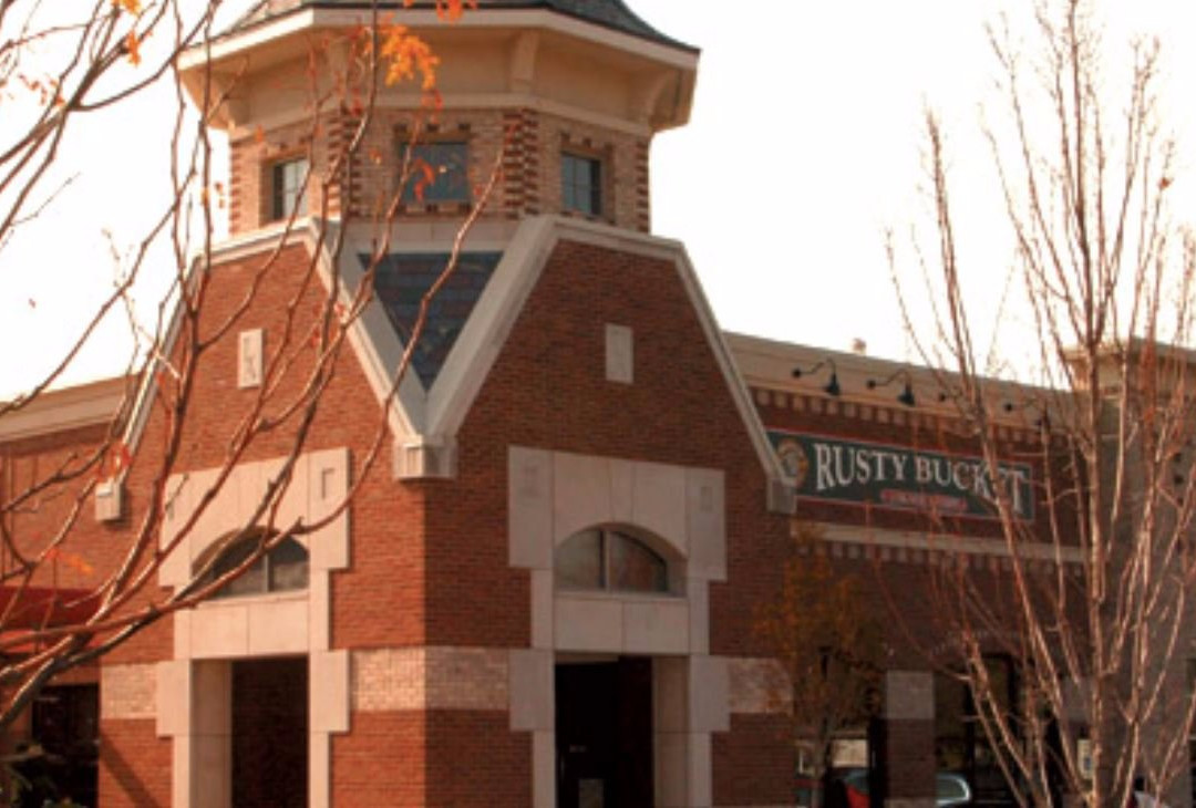 Rusty Bucket Restaurant and Tavern