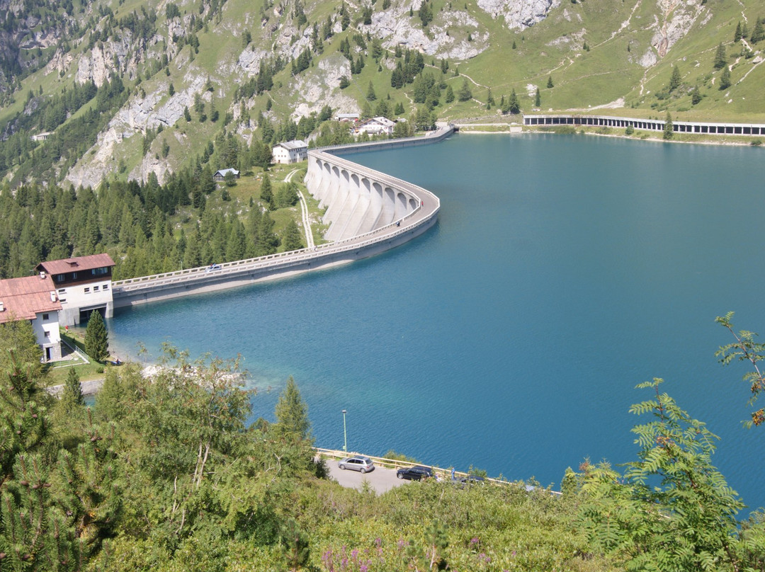 Lago di Fedaia景点图片