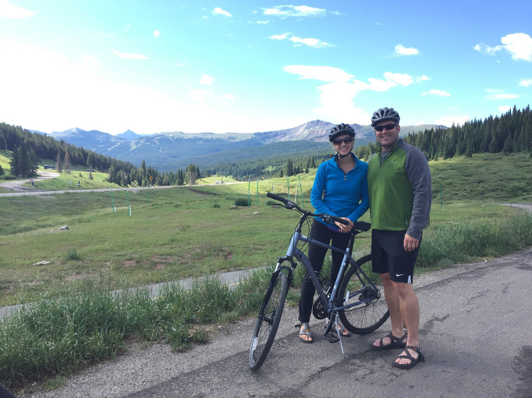 Vail Pass Path-布雷肯里奇必去景点