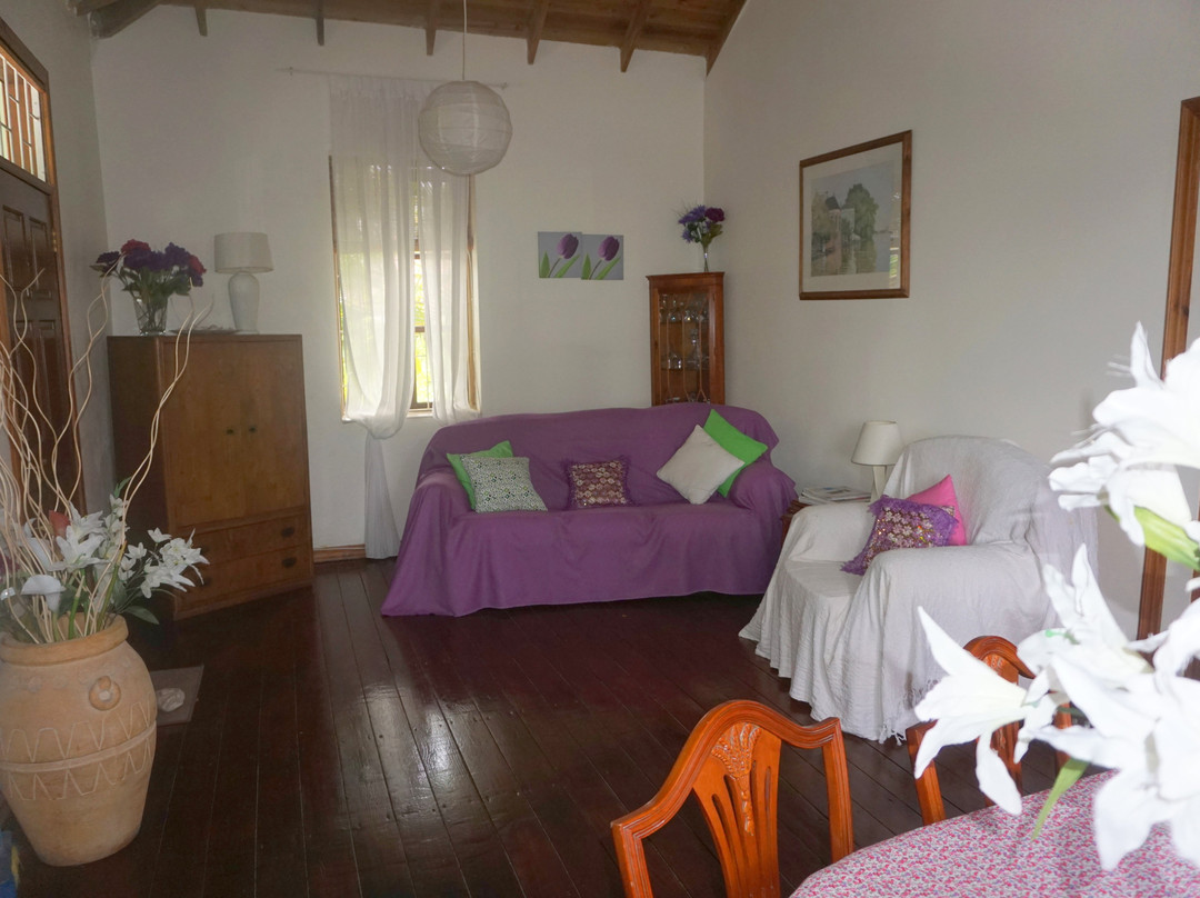 Hastings酒店住宿-Bajan Breeze Guest House