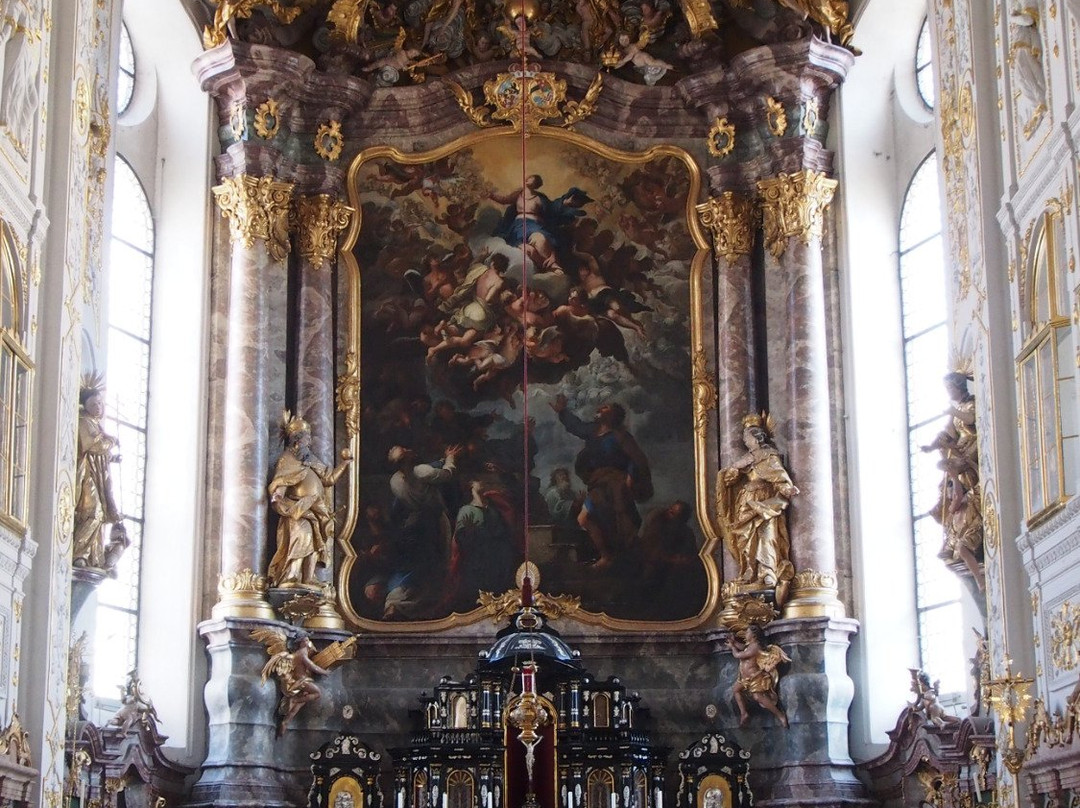 Pfarrkirche St. Peter景点图片