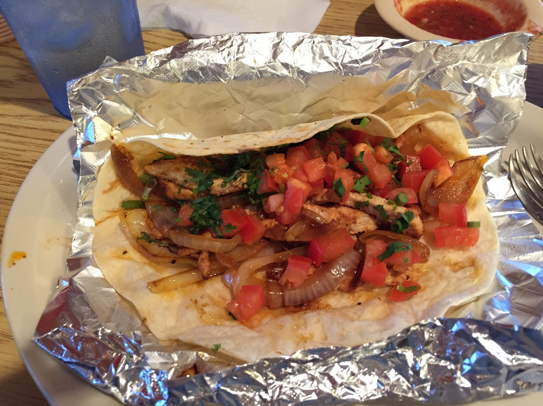 Lyons餐馆和美食-El Potrillo